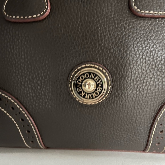 Dooney & Bourke Medium Domed Satchel Brown T’Moro Pebbled Leather Purse EUC - Picture 7 of 15